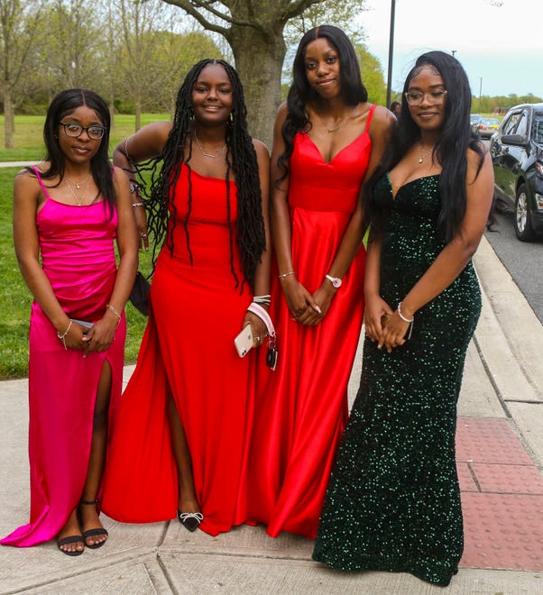Seaford High School students and guests arrive for the school's prom at the Ross Station Event Center, Saturday, April 27, 2024.